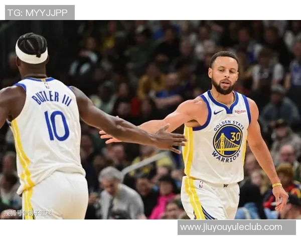 勇士新阵容崛起霍福德助力库里展现无敌风采